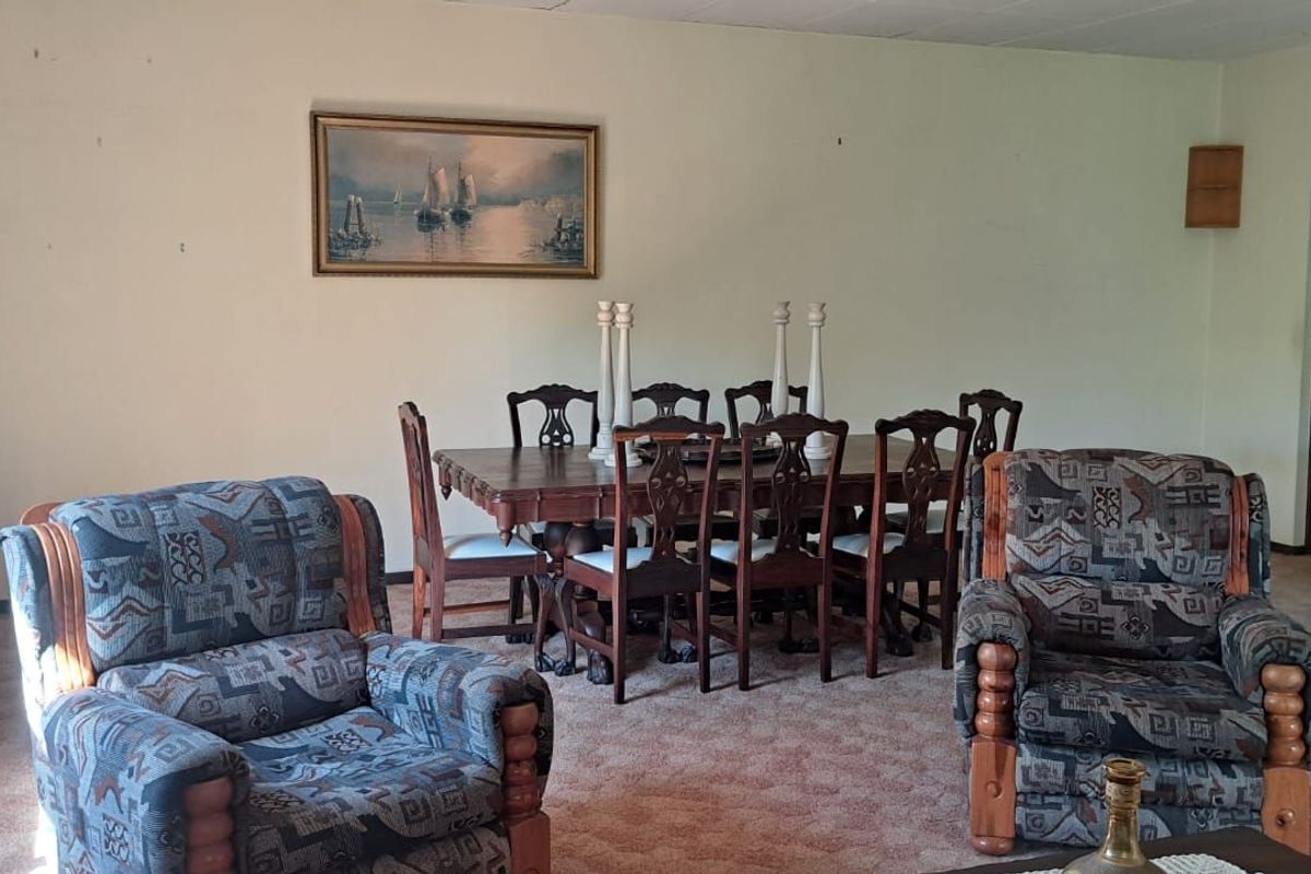 House For Sale in George East - Photo 3