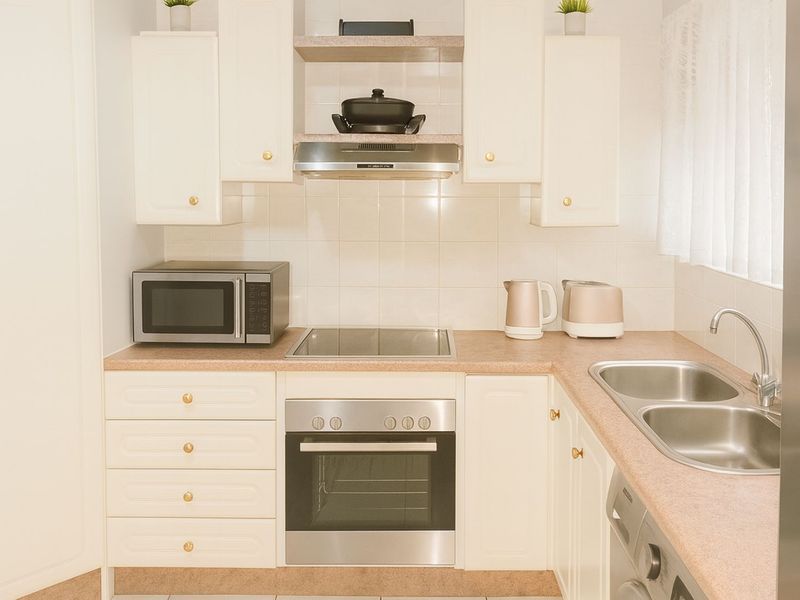 Apartment For Sale in New Redruth - Photo 6