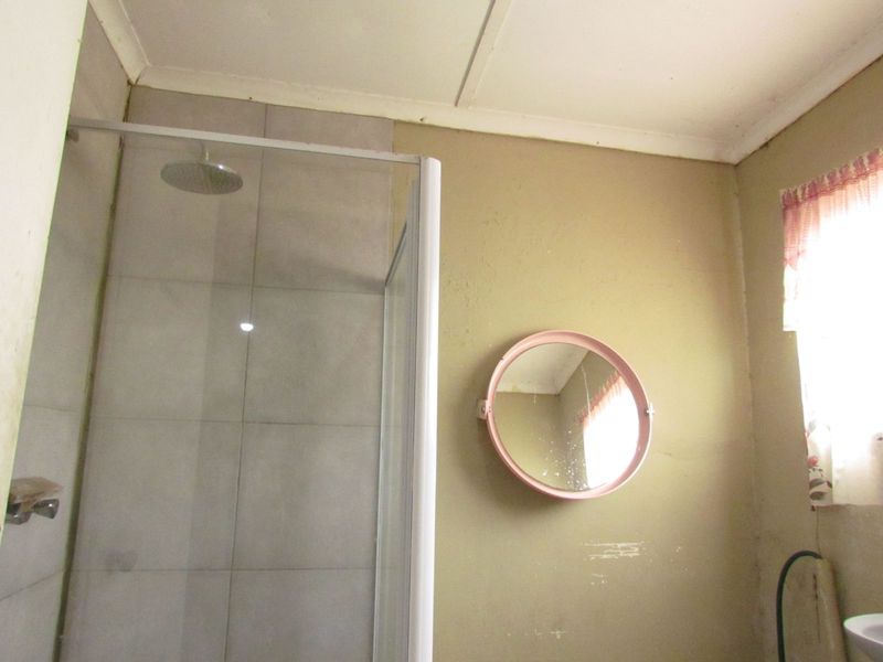 House For Sale in Salt Lake - Photo 10