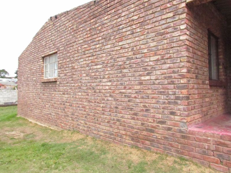 House For Sale in Salt Lake - Photo 2