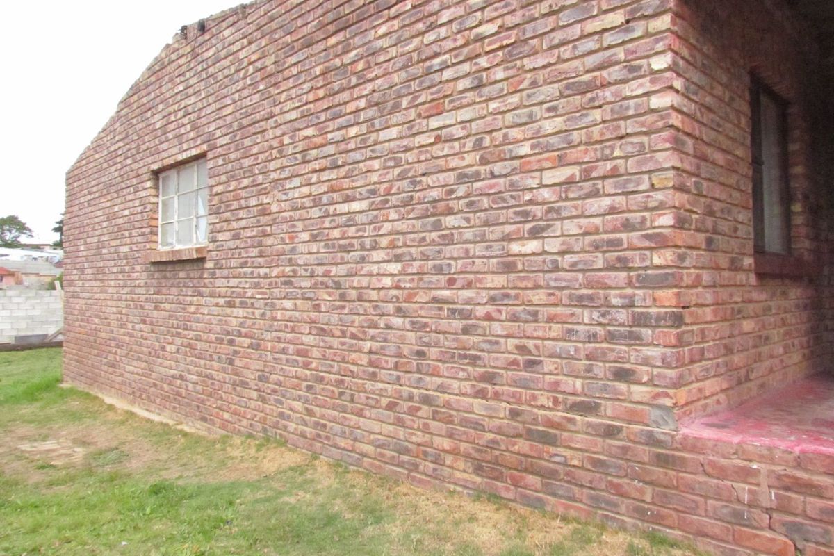 House For Sale in Salt Lake - Photo 2