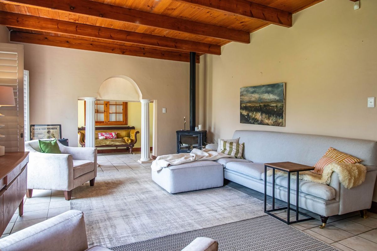 House For Sale in Villiersdorp Central - Photo 4