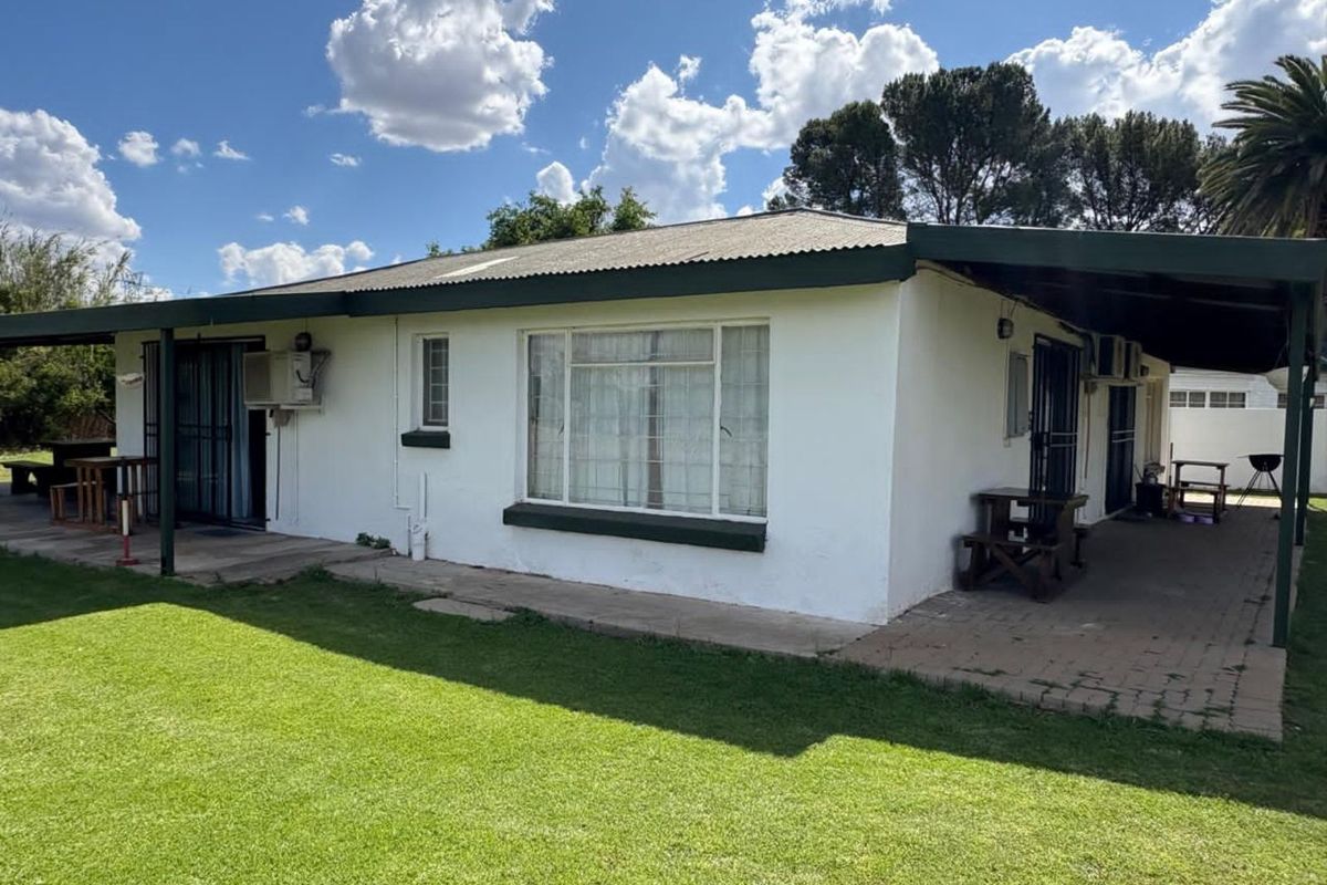 Farm For Sale in Roodepan - Photo 5