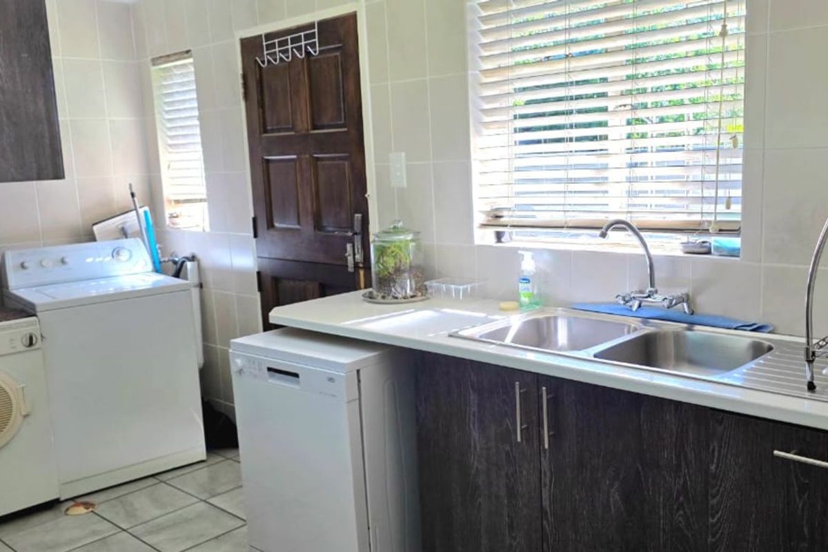 House For Sale in Secunda Central - Photo 5