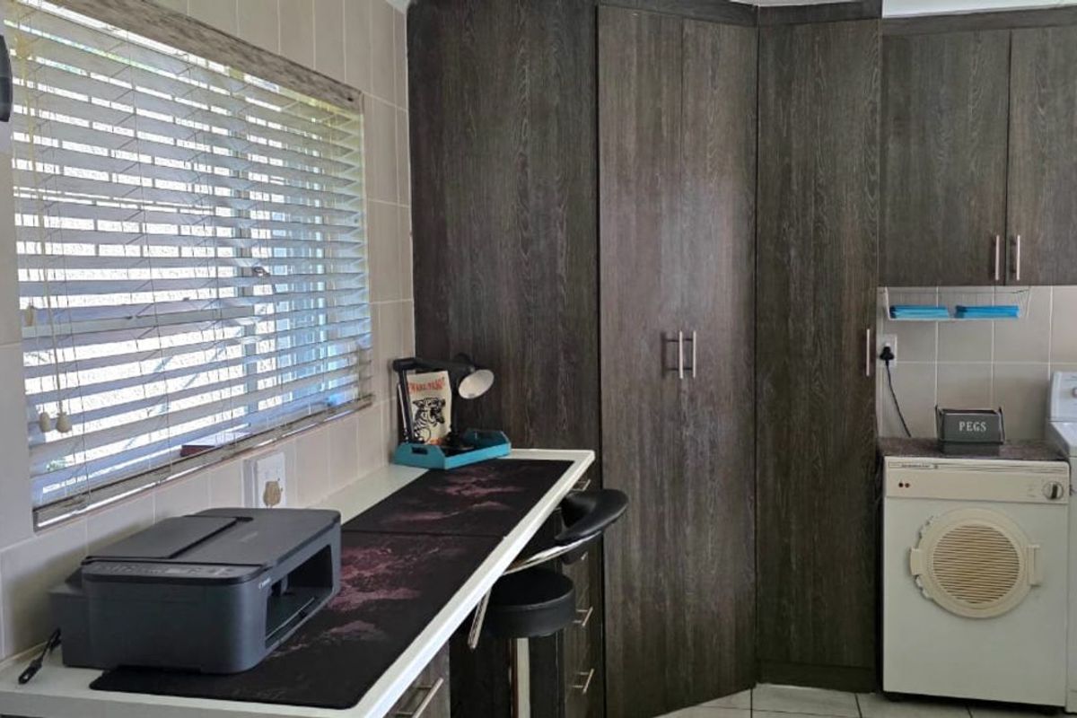 House For Sale in Secunda Central - Photo 4