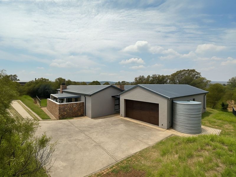 House For Sale in Monaghan Farm - Photo 2