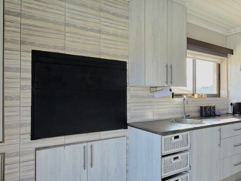 House To Rent in Reebok - Photo 6