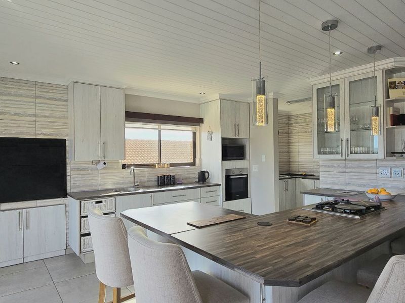 House To Rent in Reebok - Photo 5