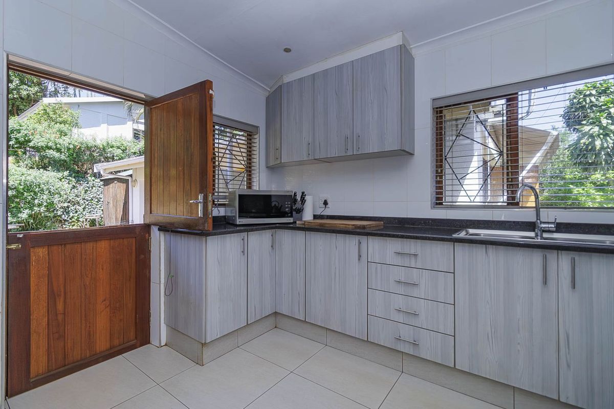 House For Sale in Kloof Central - Photo 5