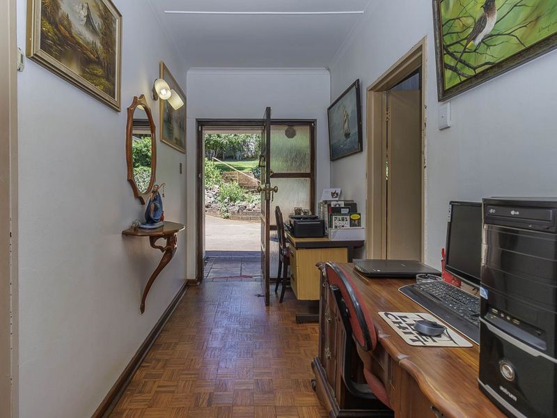 House For Sale in Kloof Central - Photo 9