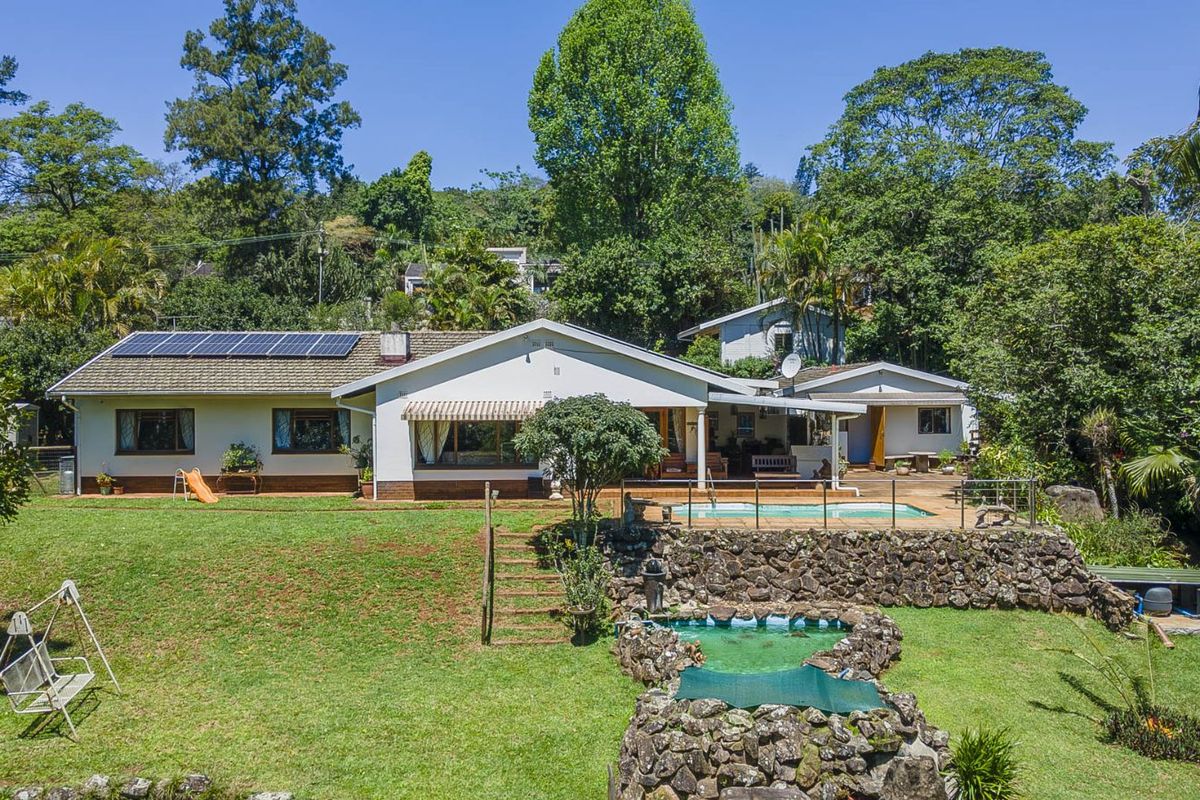 House For Sale in Kloof Central - Photo 2