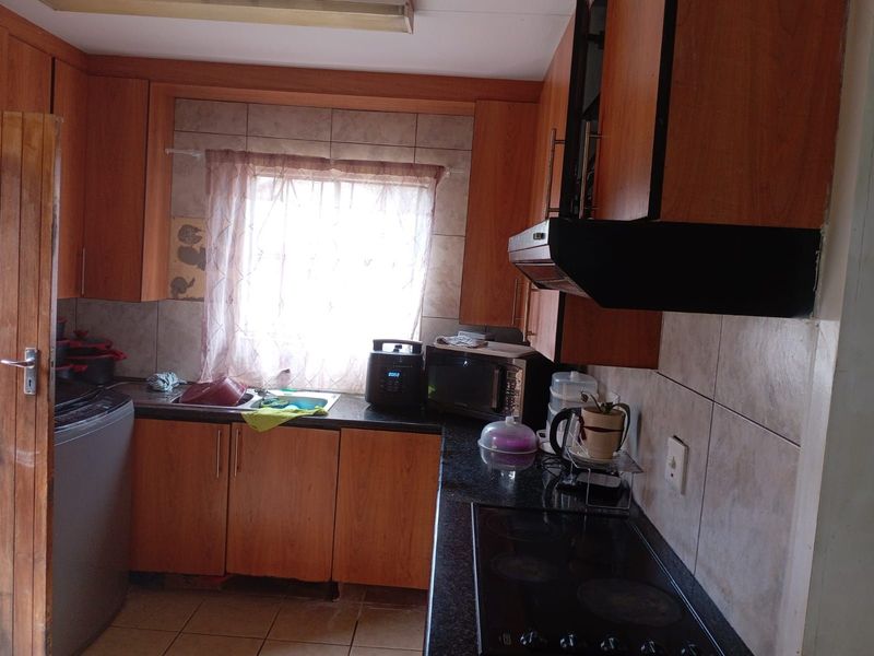 House For Sale in Danville - Photo 5