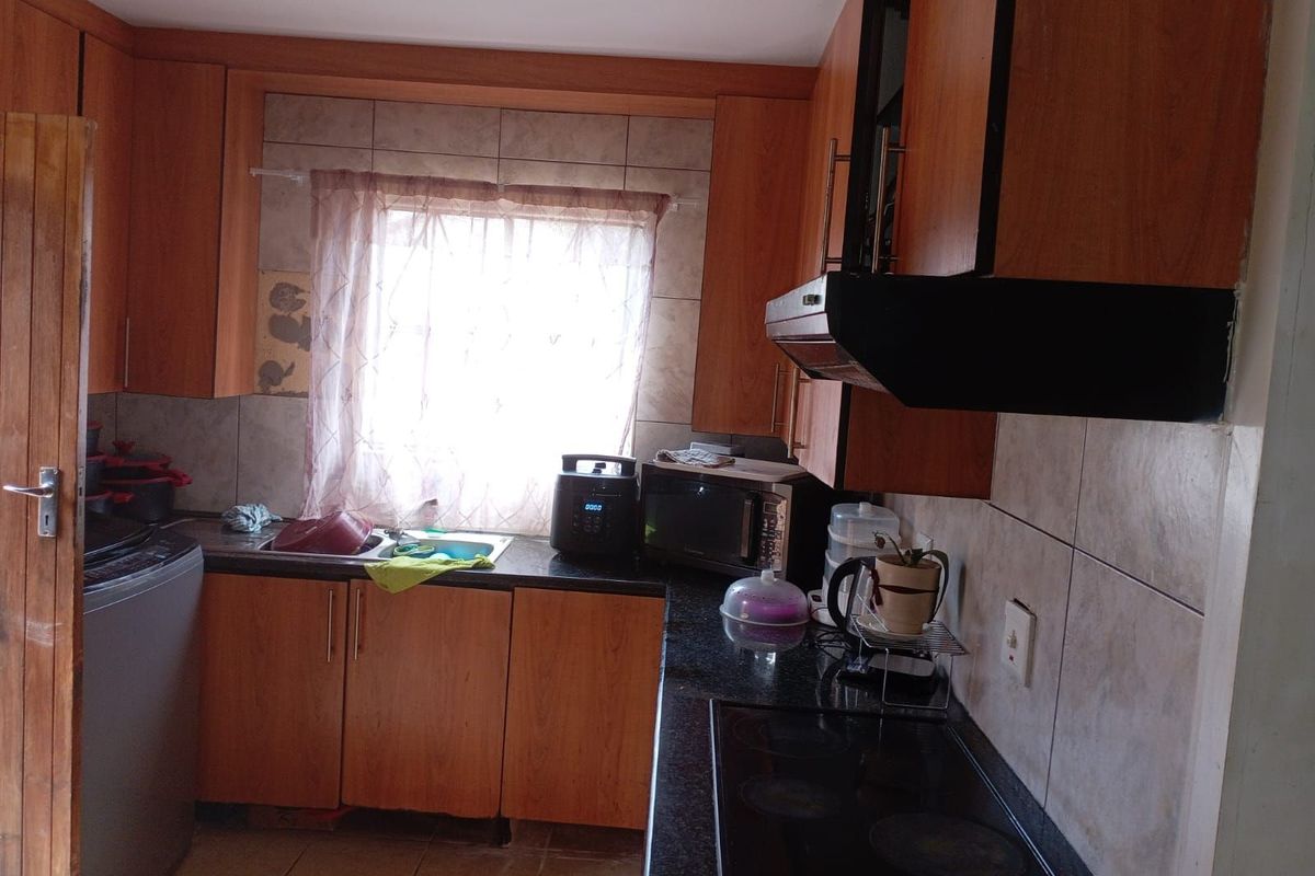 House For Sale in Danville - Photo 5