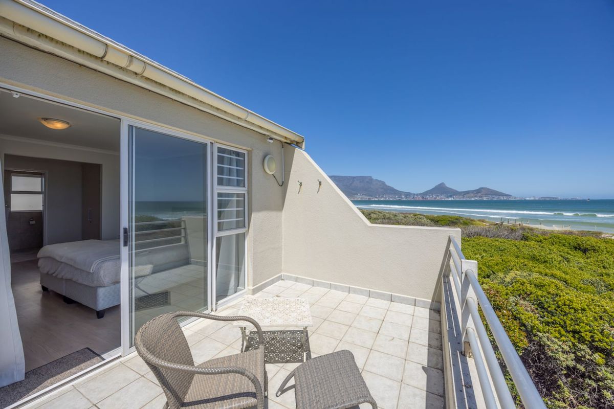 House For Sale in Woodbridge Island - Photo 2