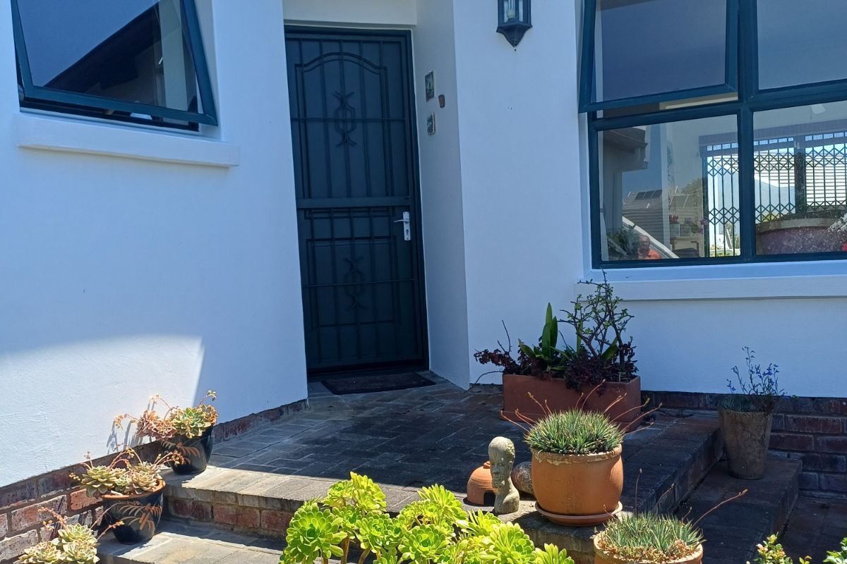 House For Sale in St Francis Bay Village - Photo 5