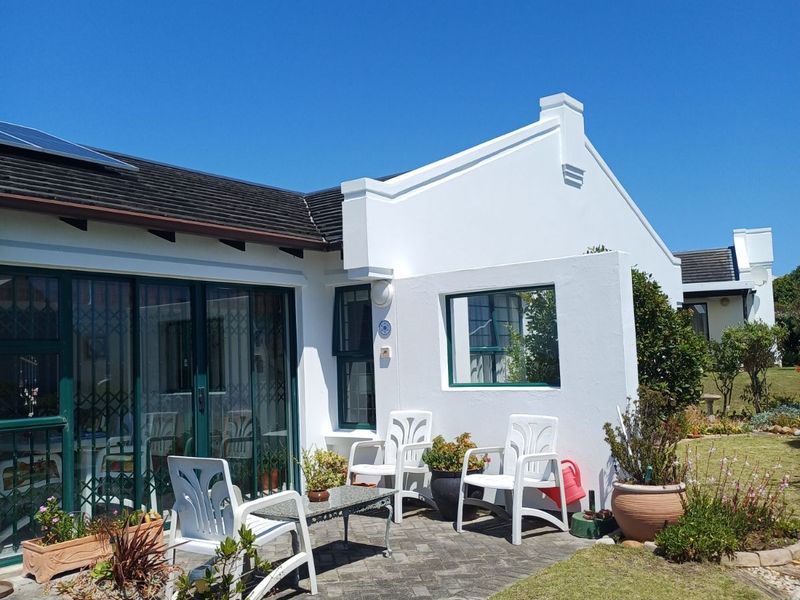 House For Sale in St Francis Bay Village - Photo 4