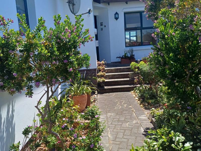 House For Sale in St Francis Bay Village - Photo 6