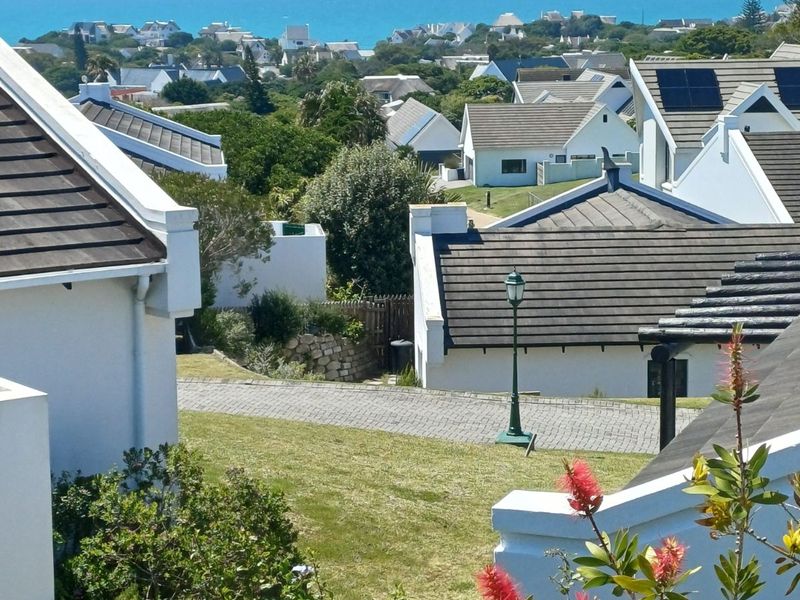 House For Sale in St Francis Bay Village - Photo 2