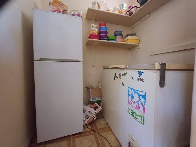 House For Sale in Stilfontein Ext 1 - Photo 10