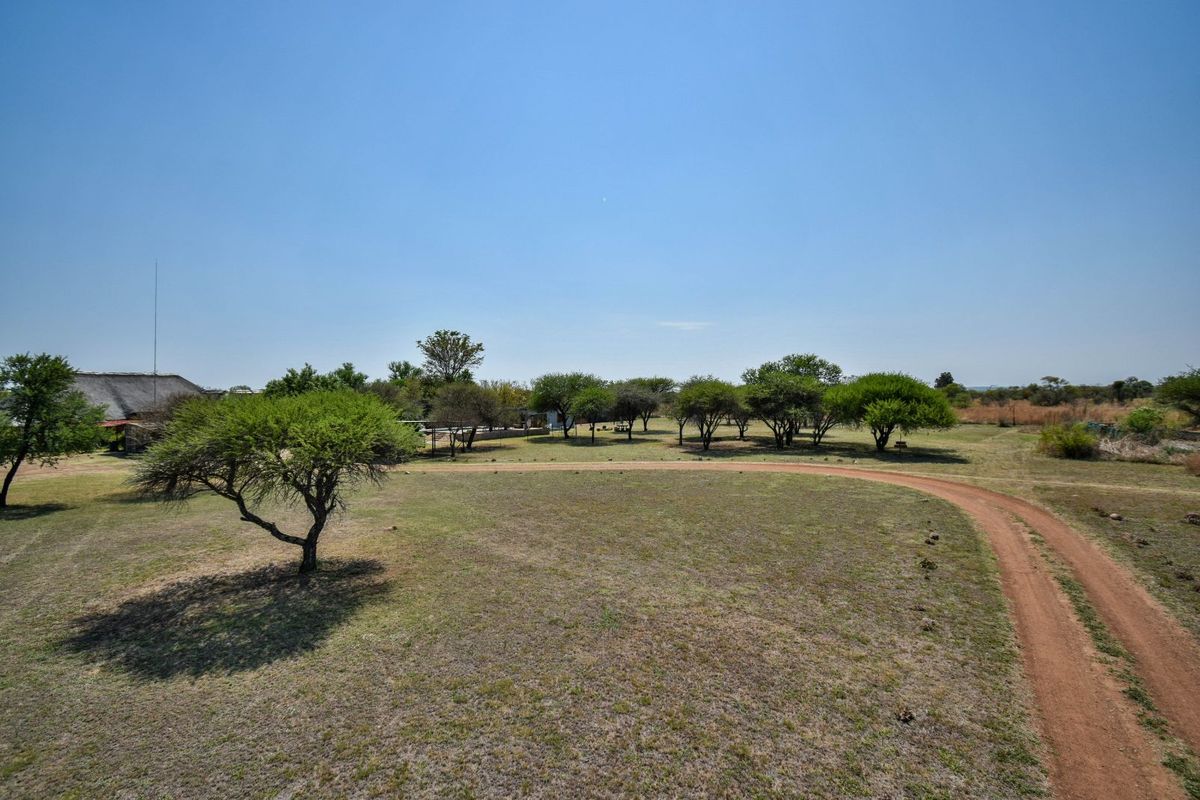 Farm For Sale in Dinokeng Game Reserve - Photo 5