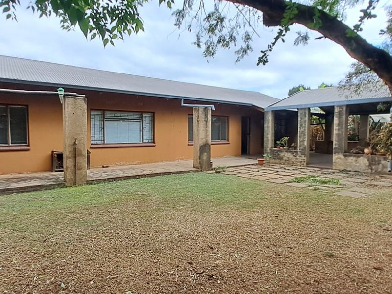 House For Sale in Kilner Park - Photo 2