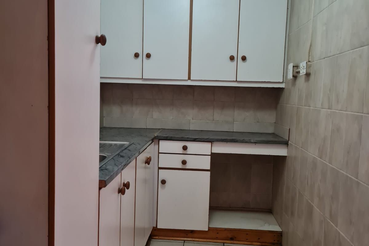 House For Sale in Floors - Photo 4