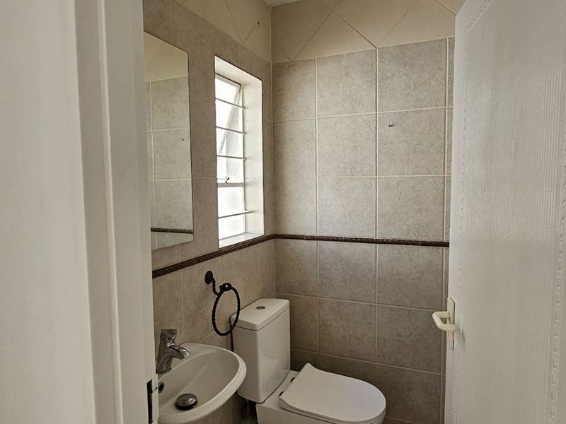 Cluster For Sale in Bryanston - Photo 9