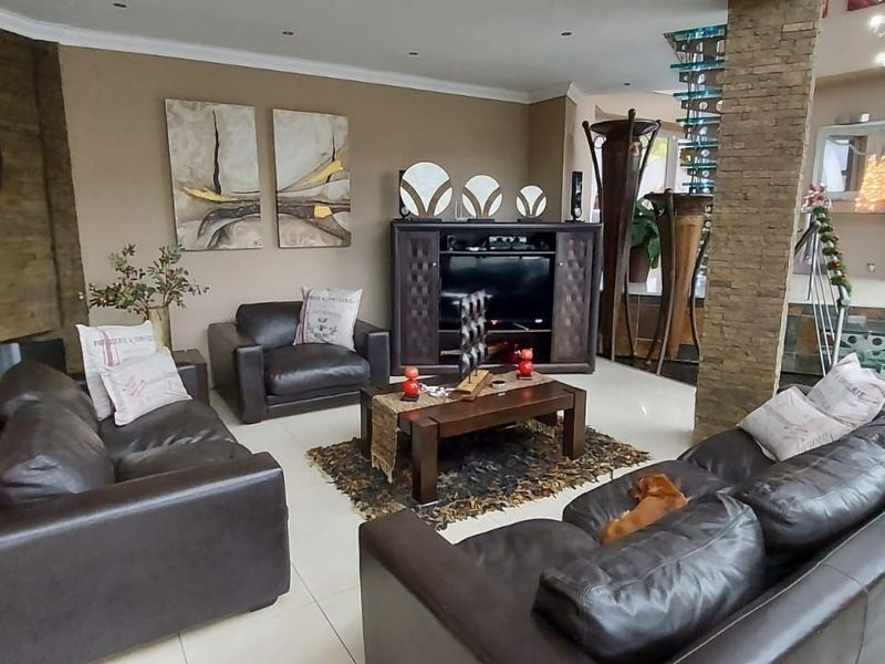 House For Sale in Naauwpoort - Photo 6