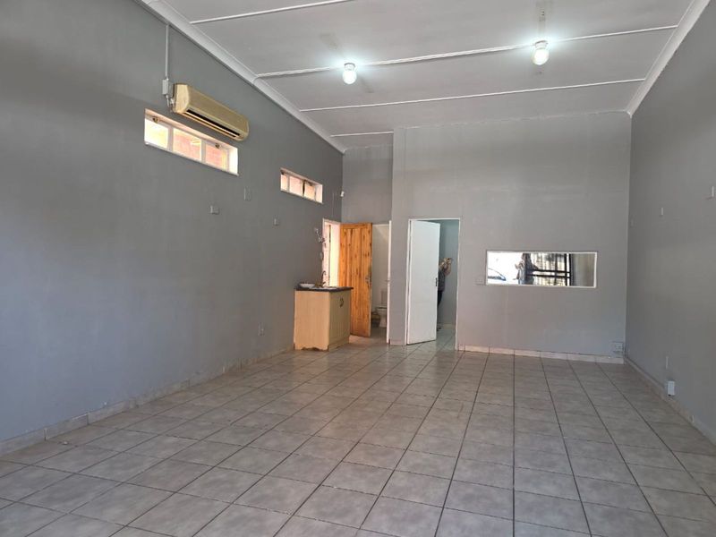 Office For Sale in Kimberley Central - Photo 6