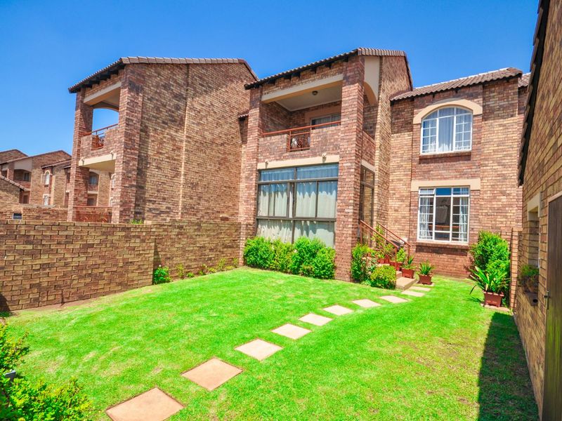 Apartment For Sale in Mooikloof Ridge - Photo 4