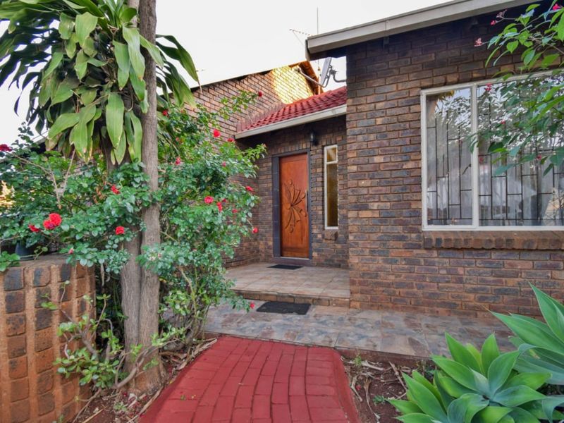 House For Sale in The Orchards - Photo 8