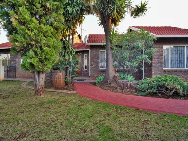 House For Sale in The Orchards - Photo 7