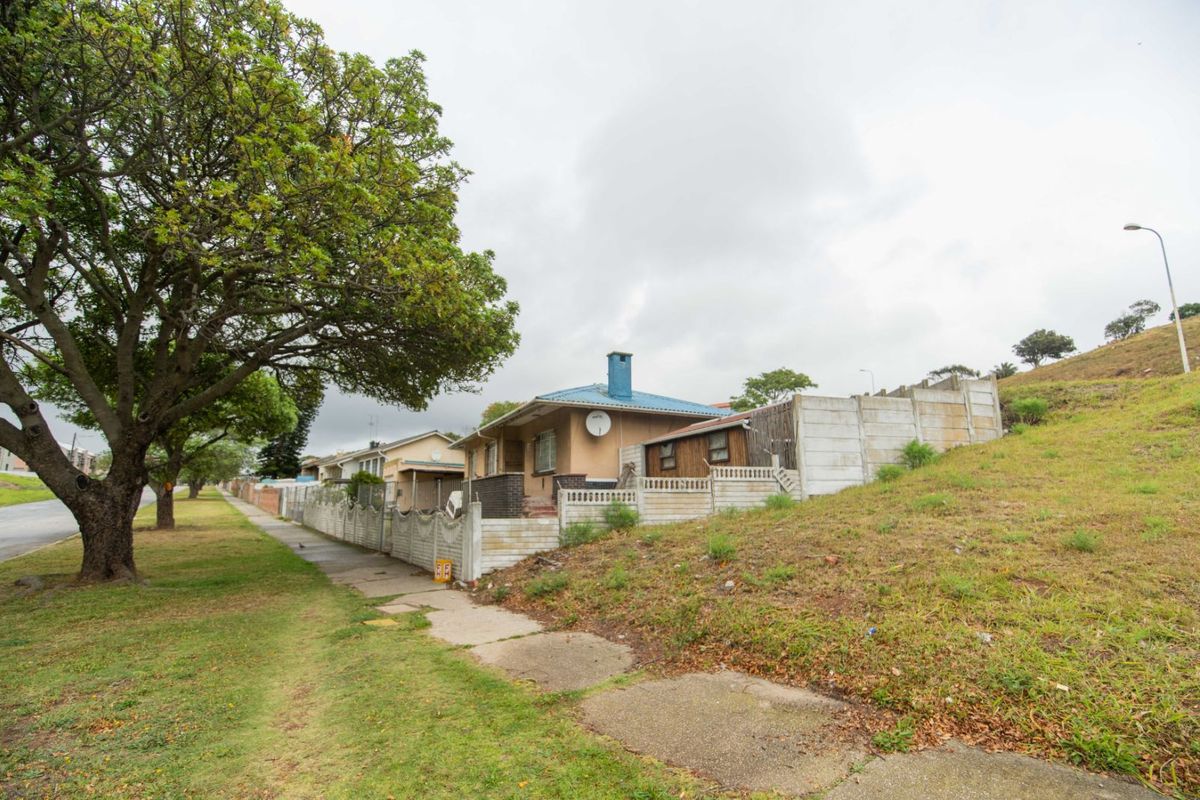 House For Sale in Newton Park - Photo 4