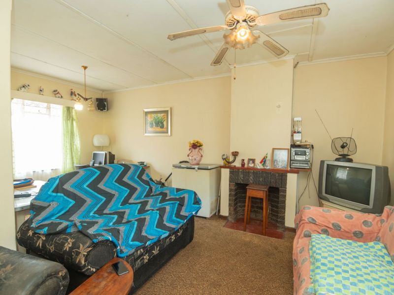 House For Sale in Newton Park - Photo 9