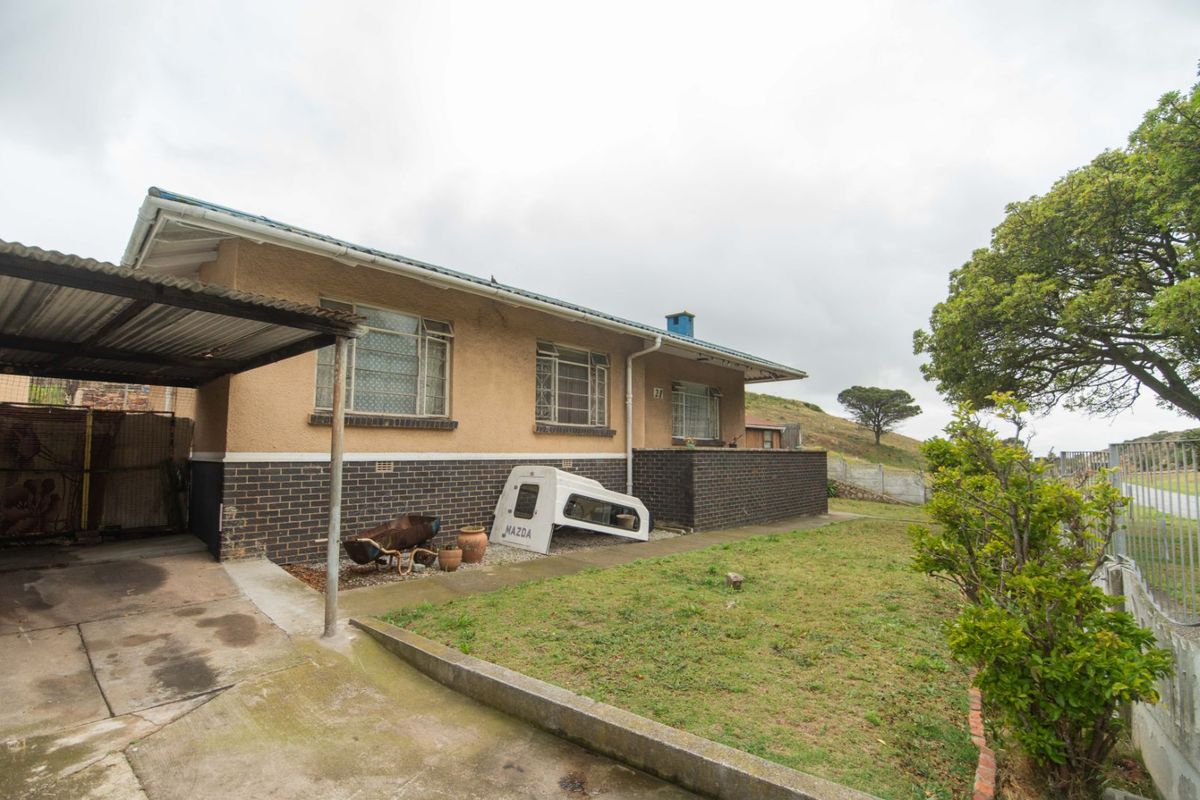 House For Sale in Newton Park - Photo 2