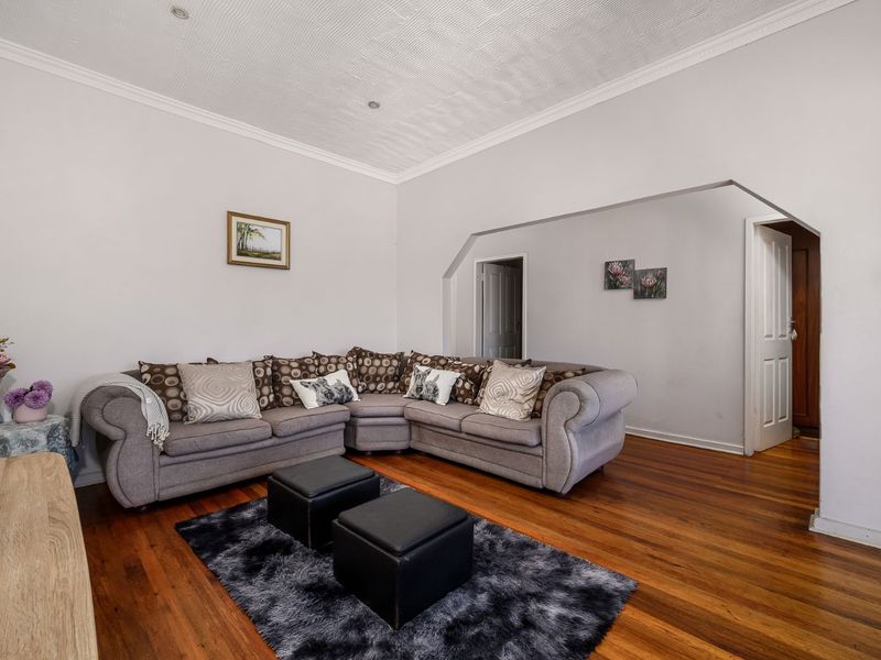 House For Sale in Korsten - Photo 8