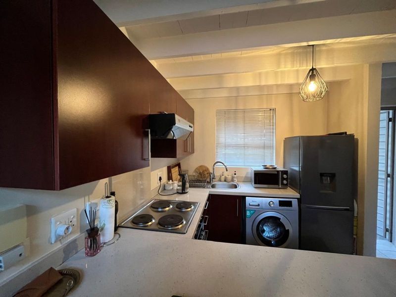 Apartment For Sale in Sunninghill - Photo 5