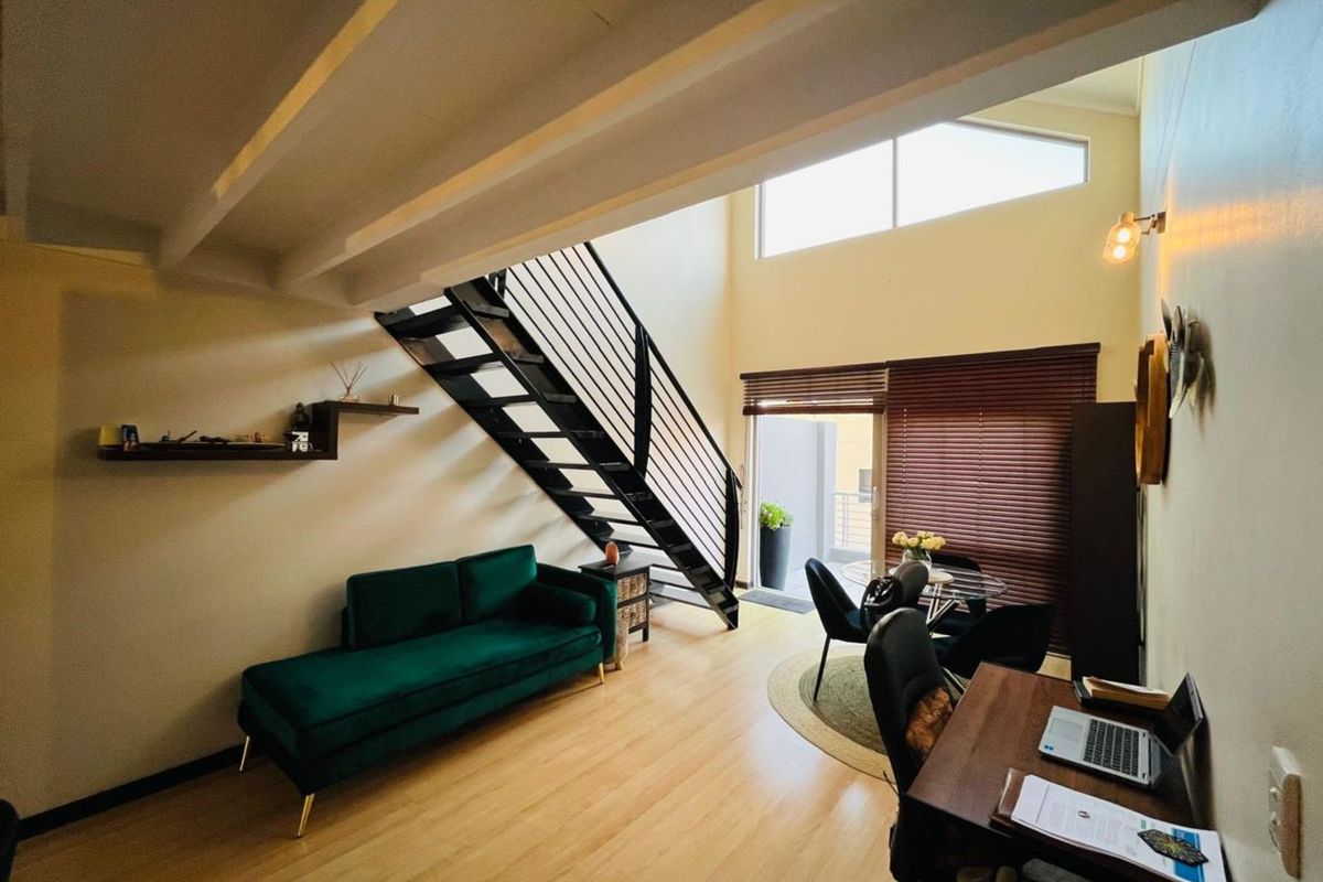 Apartment For Sale in Sunninghill - Photo 3