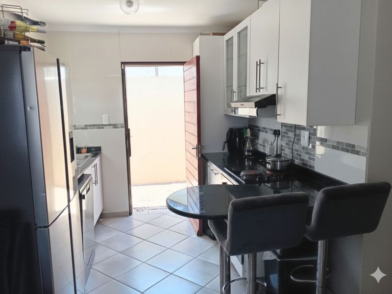 House For Sale in Wilfordon - Photo 5