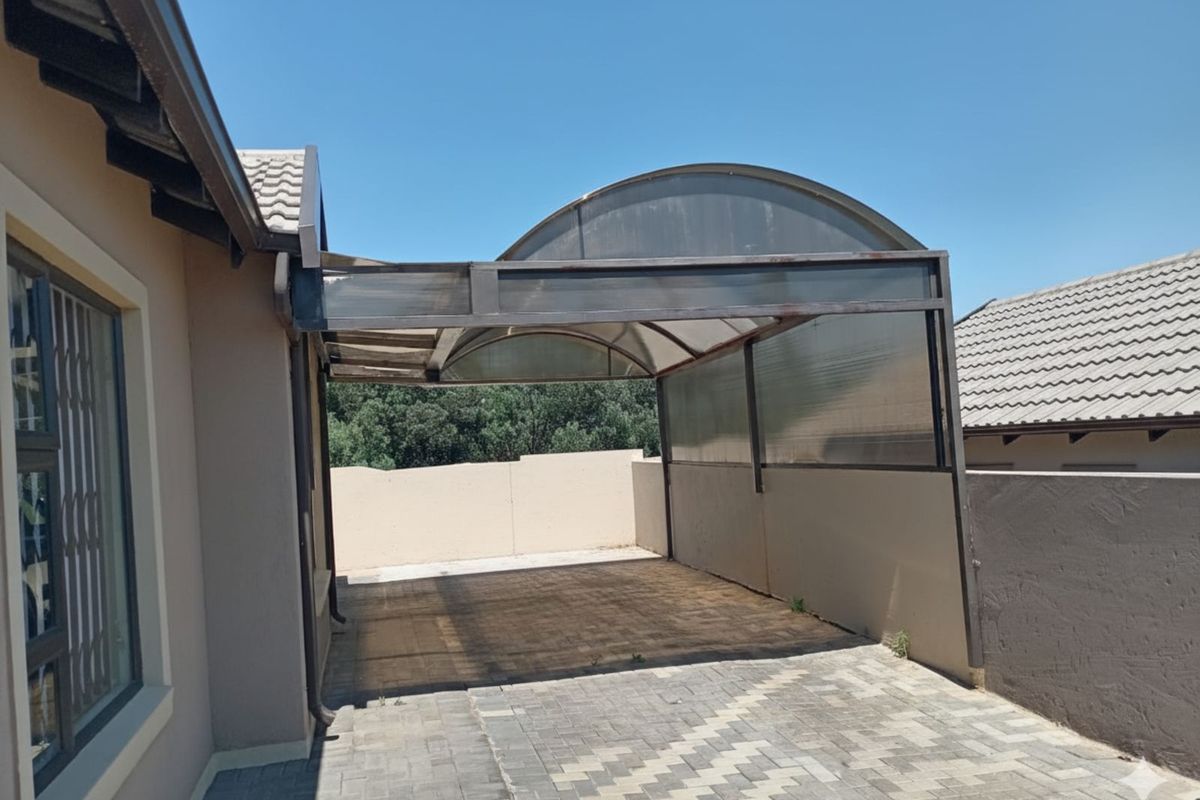 House For Sale in Wilfordon - Photo 3