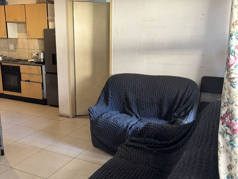 Apartment For Sale in Braamfontein Werf - Photo 6