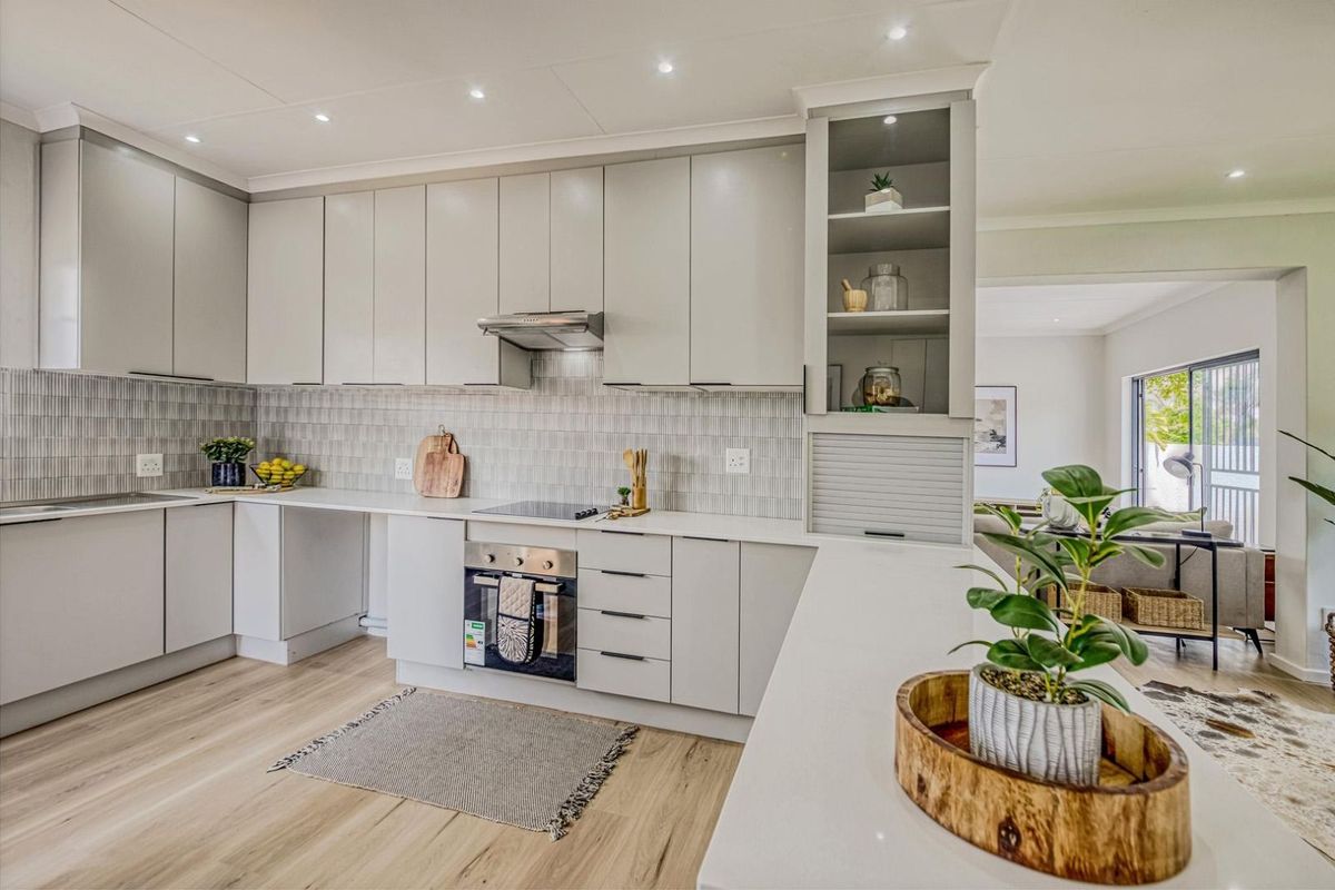 House For Sale in Bergbron - Photo 3