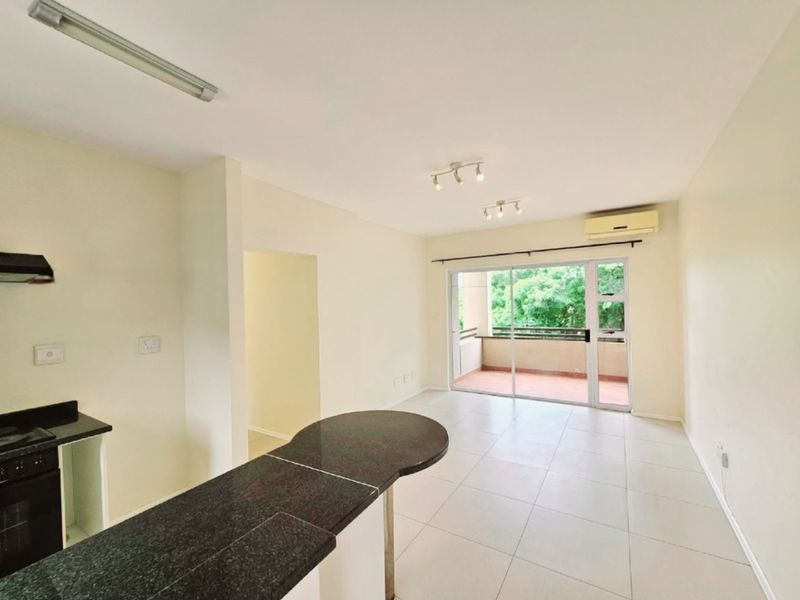 Apartment For Sale in Sheffield Beach - Photo 3