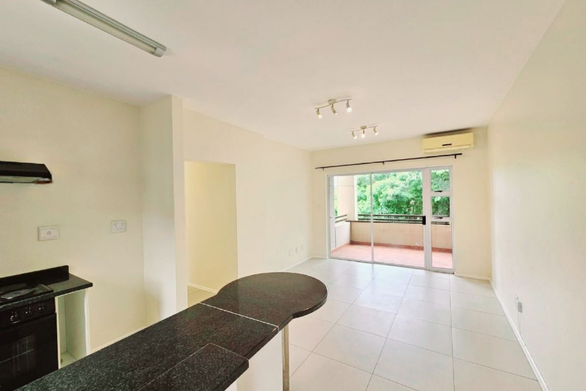 Apartment For Sale in Sheffield Beach - Photo 3