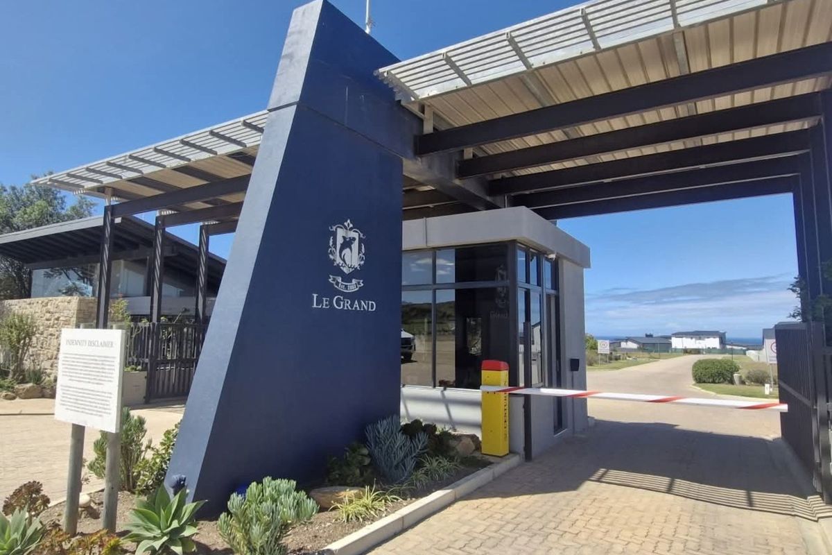 House For Sale in George Rural - Photo 2