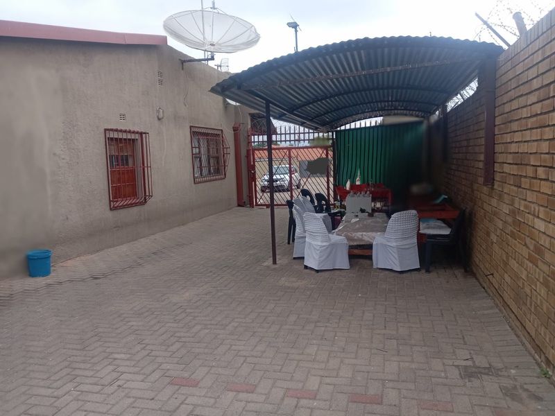 Commercial For Sale in Polokwane Central - Photo 9