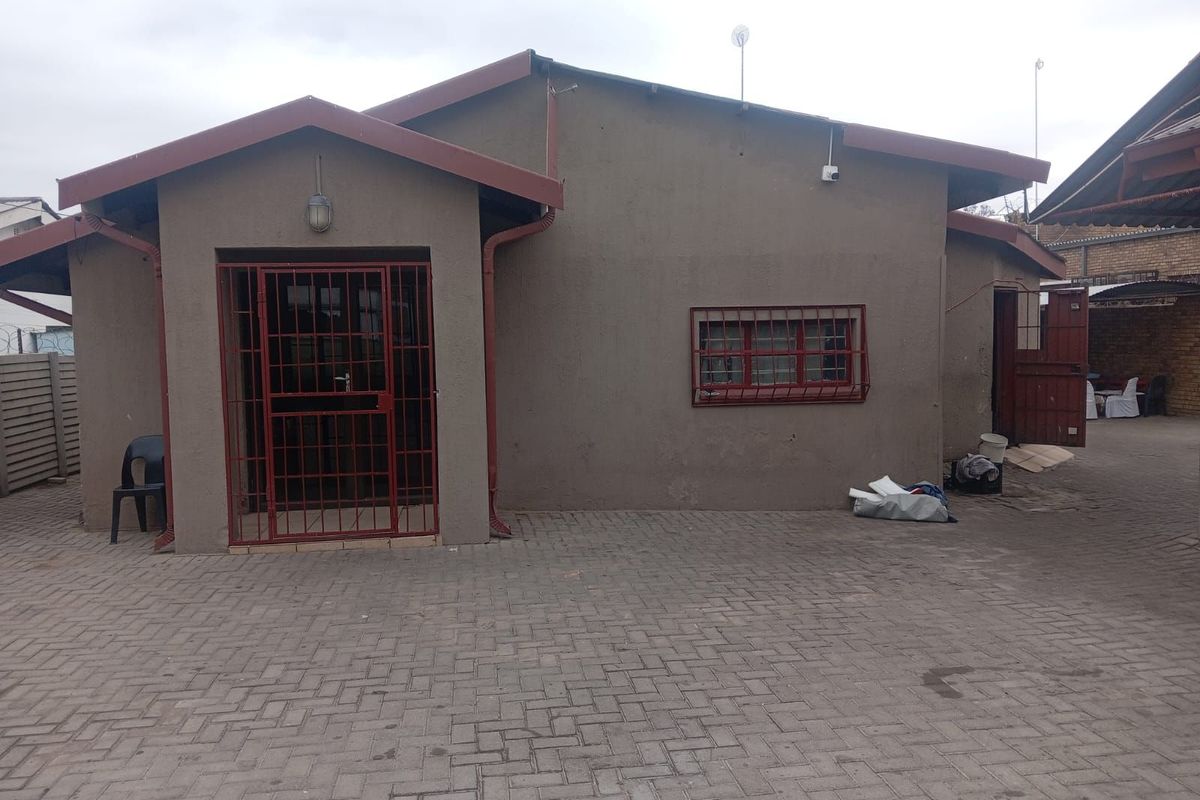 Commercial For Sale in Polokwane Central - Photo 4
