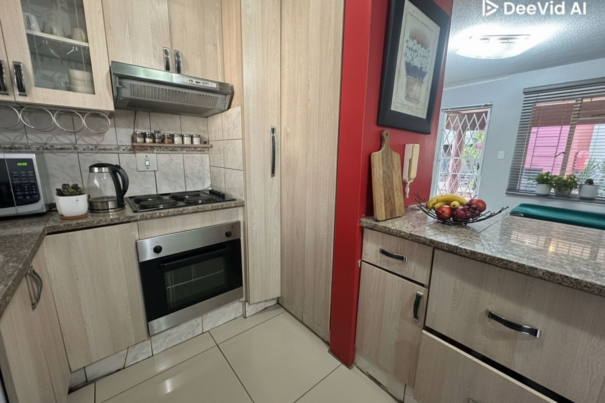 Apartment For Sale in Benoni West - Photo 2