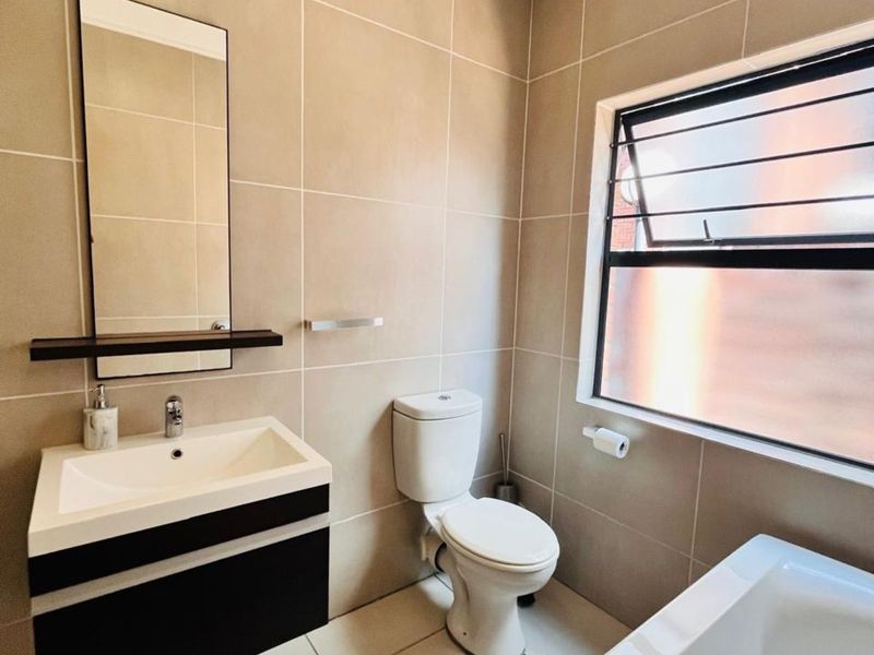 Apartment For Sale in The William Estate - Photo 9