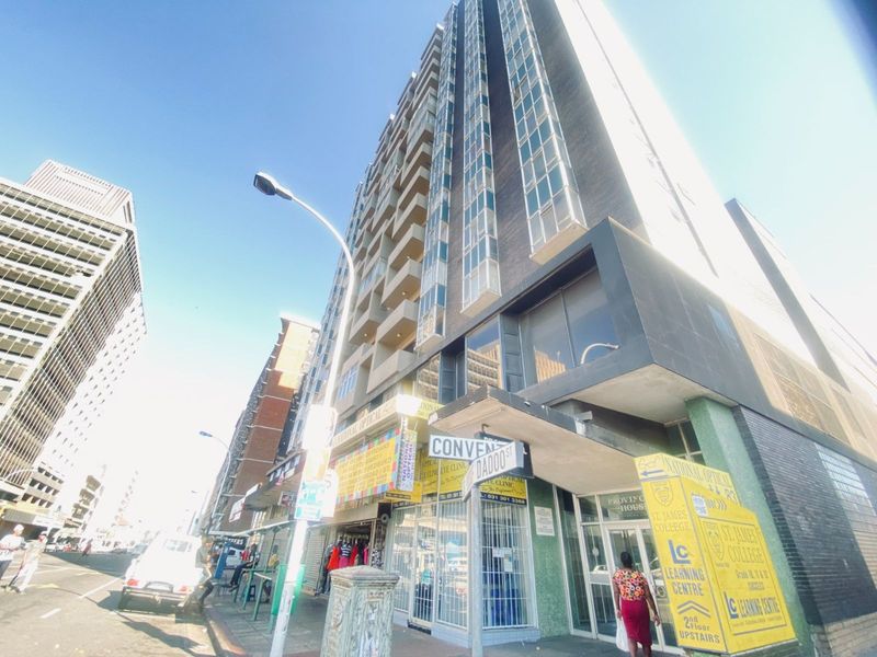 Apartment For Sale in Durban Central - Photo 2